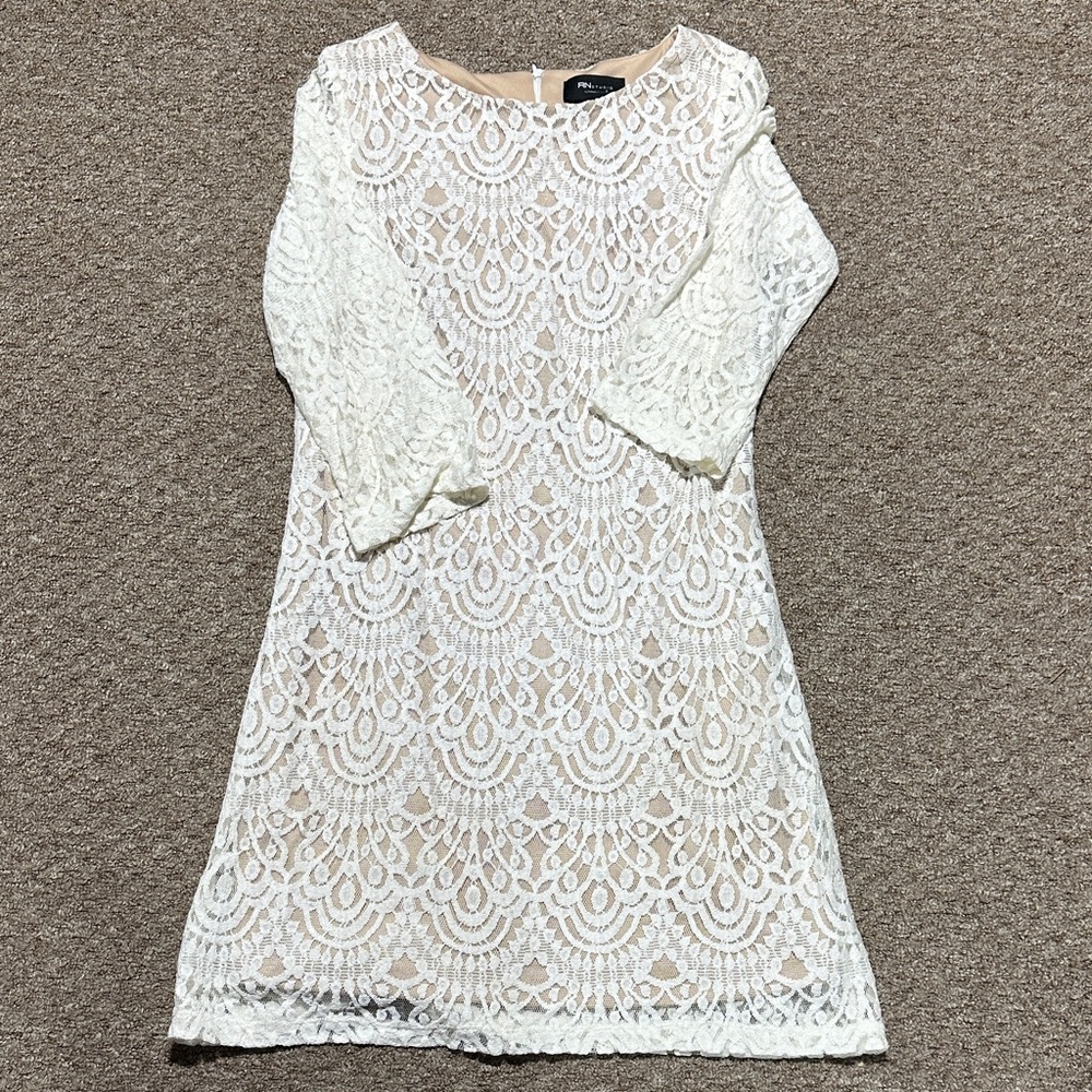 Elegant White Lace Dress